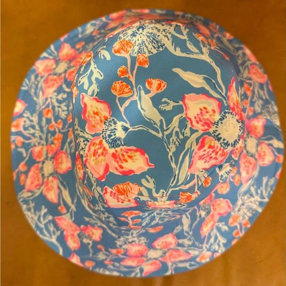 Lilly Pulitzer Women's Reversible Canvas
Sun Hat - Picture 6 of 13